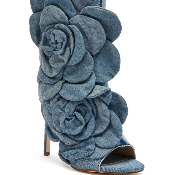 Azalea Wang Blue Floral Women's Shoes - Picture 10 of 10